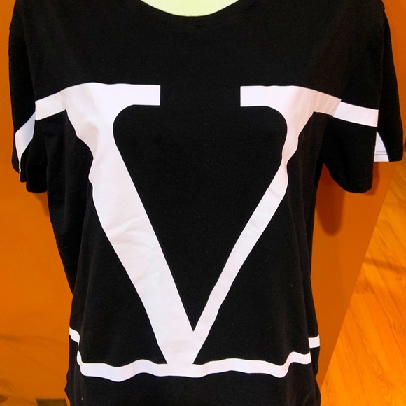 Valentino Other - 🔥Valentino Men’s tee🔥